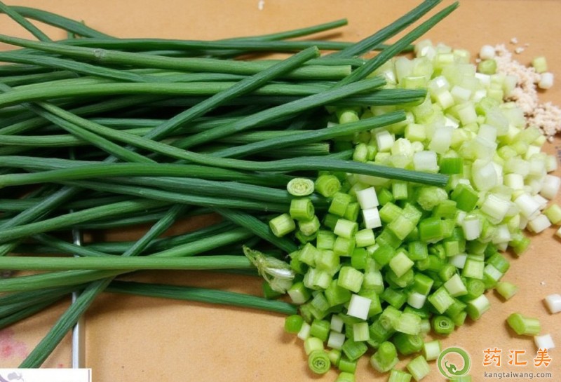 韭菜和什么食物相克不能一起吃 韭菜和什么食物相克不能一起吃