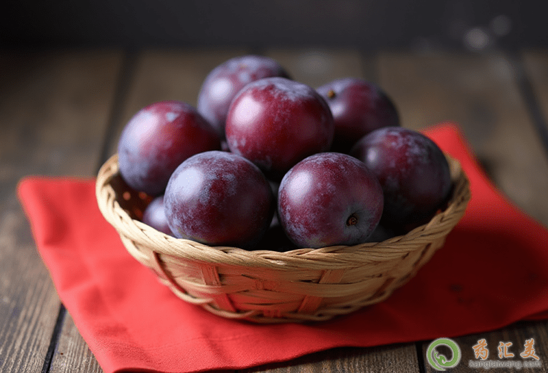 西梅的功效 西梅的功效